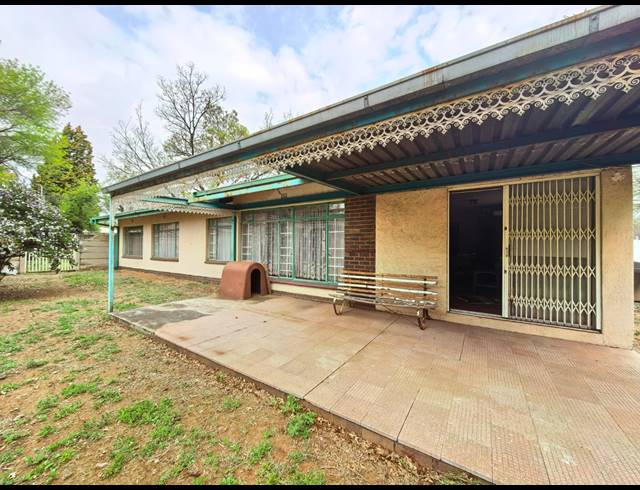 3 BEDROOM HOUSE FOR SALE IN SASOLBURG EXT 15